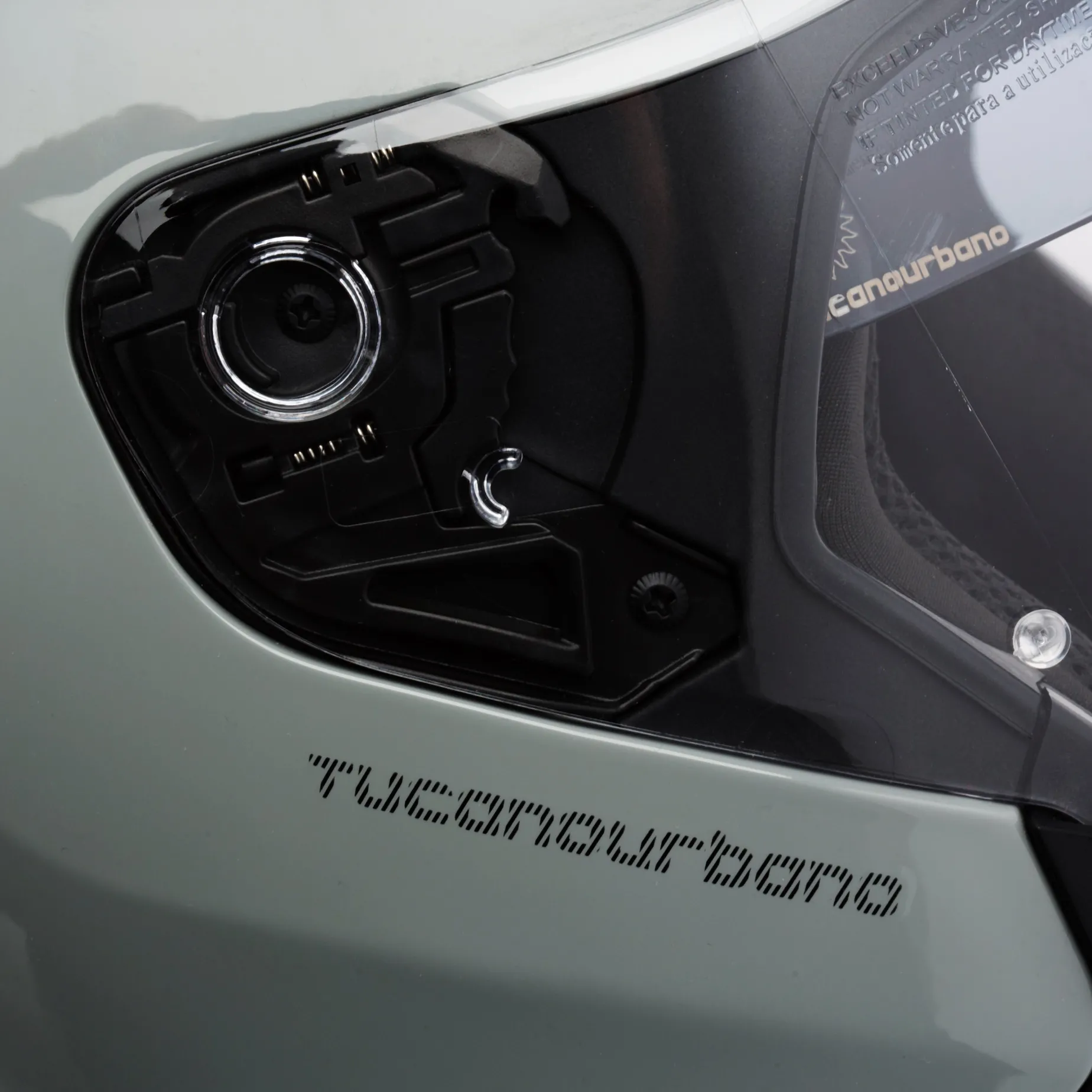 Casco HYPERLINK